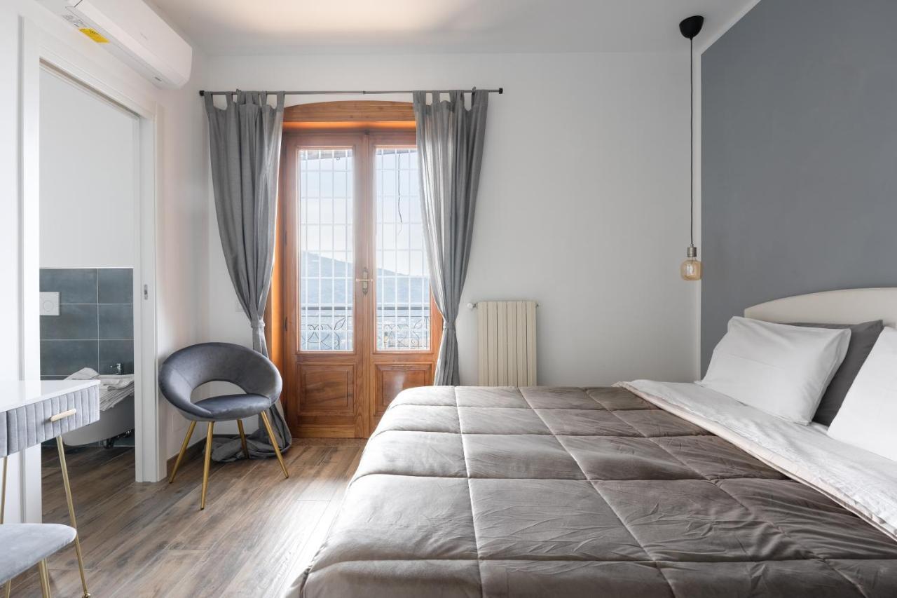 Seascape - Noemi'S Rooms Vico Equense Exterior foto